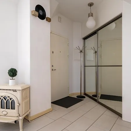 Castle Street Rooftop Retreats By Innorental Daire