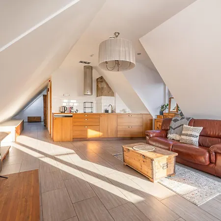 Castle Street Rooftop Retreats By Innorental